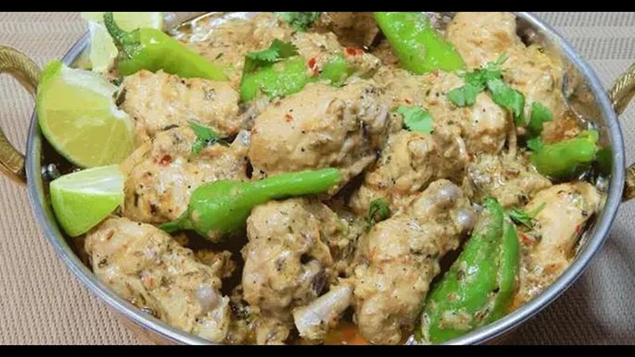 Indulge in Delicious Chicken White Karahi