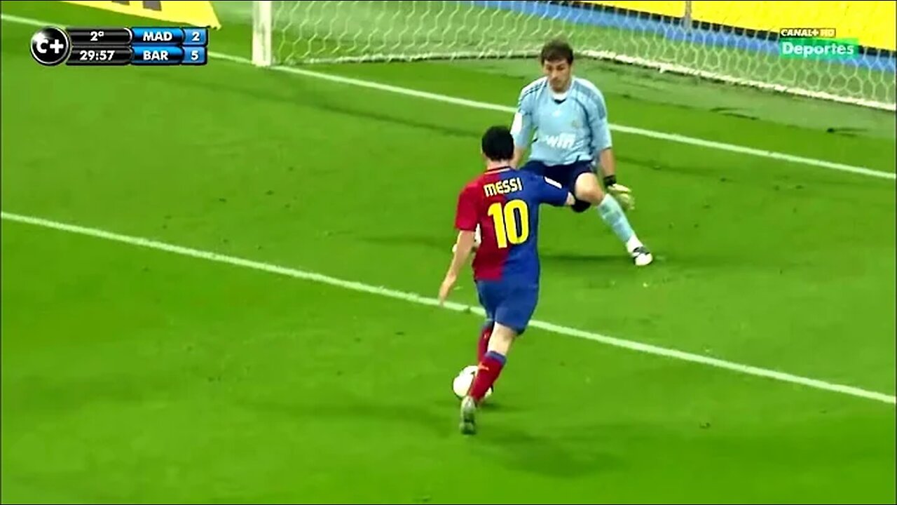 Santiago Bernabeu ? 8 Times Messi and BARCA Humiliated Real Madrid - HD