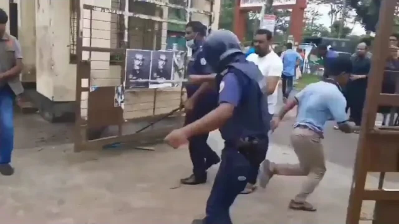 Bangladesh police