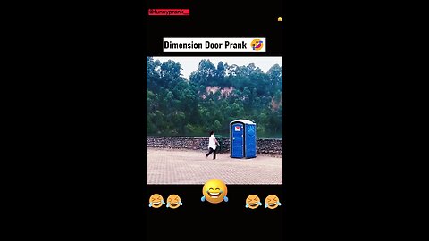 Dimension Door 🚪 Prank😁