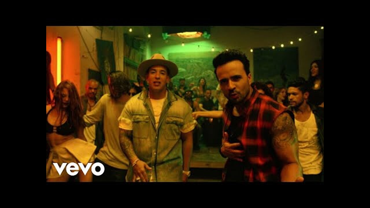 LUIS FONSI - DESPACITO FT. DADDY YANKEE