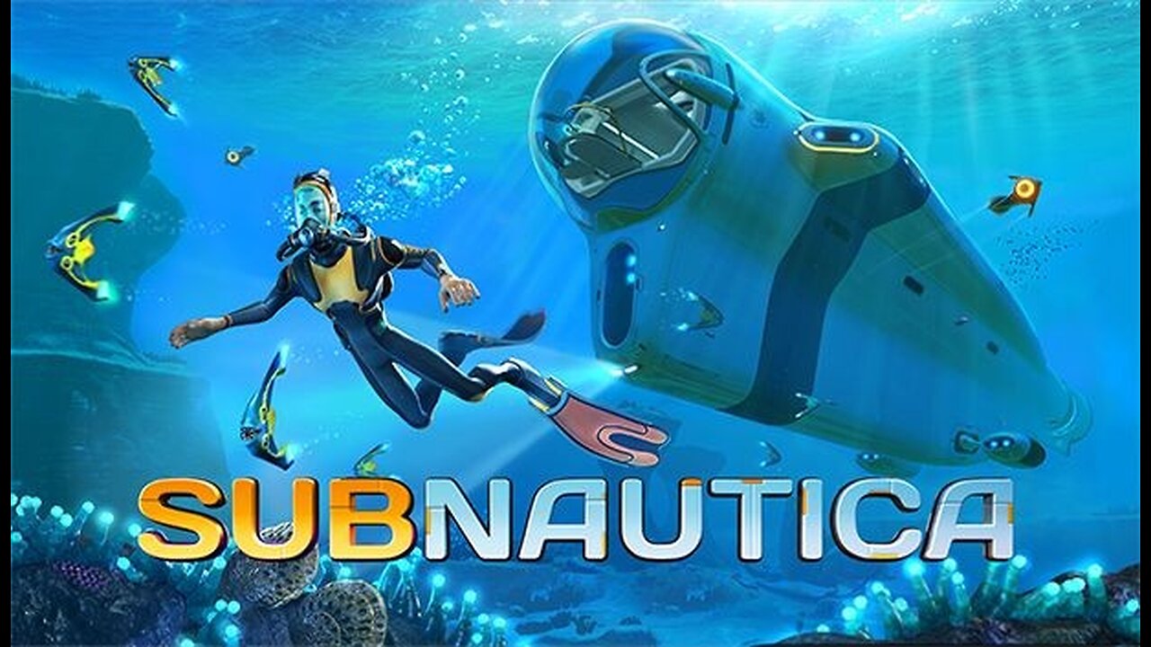 I l AM playing subnautica in first time // and this is vary realistic game // 😉