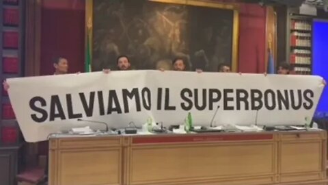 Ecco il video in cui Alternativa occupa i banchi della presidenza (30.06.22)