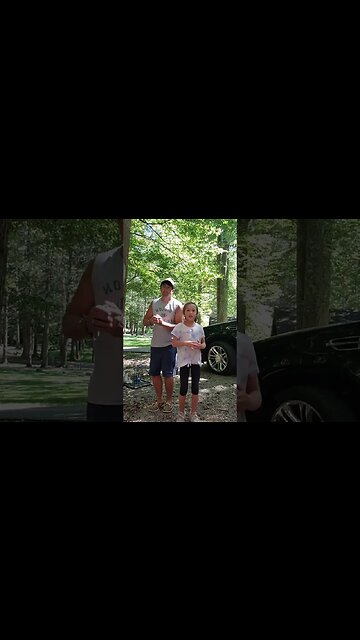 Daddy and Penny doing the #Applebee's dance! #short