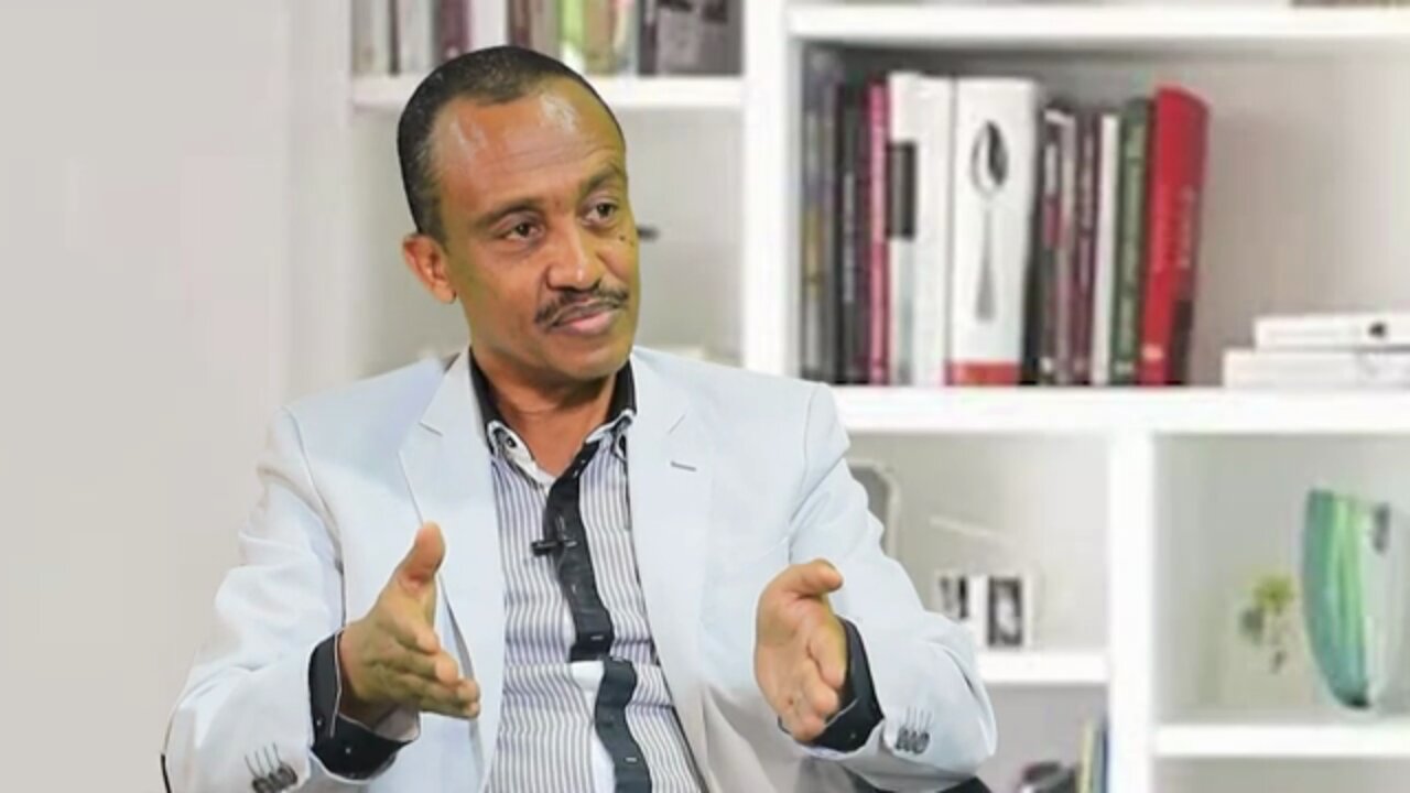 ለምንድነው የኢትዮጵያ ሰንደቅ አላማ ውዝግብ እያስነሳ ያለው? - ሰለሞን ሹምዬ