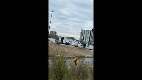 Truck Accident On Highway 401