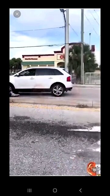 Woman Arrested for Giving Homeless Person $20