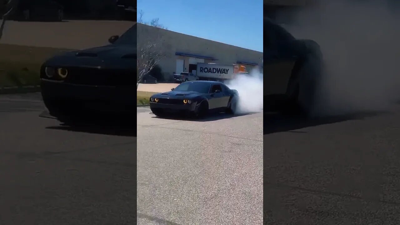 8 Little-Known Facts About Hellcat Dodge Challenger Srt Burnout 🥶 #shorts