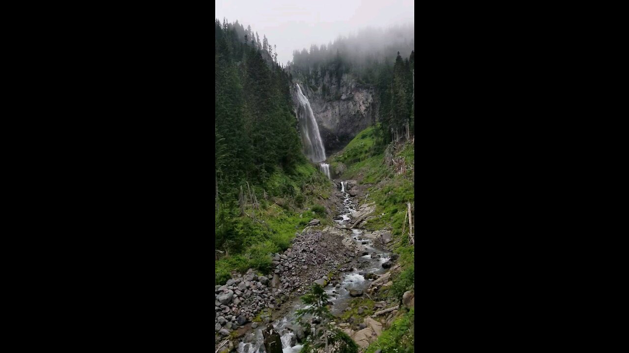 Comic falls at Mt. Rainier