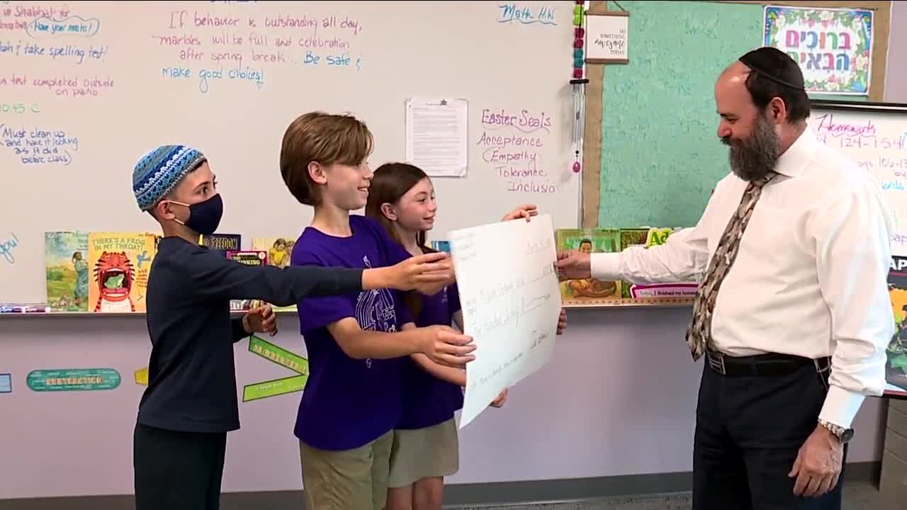 Sarasota students donate money to orphan refugees fleeing Ukraine