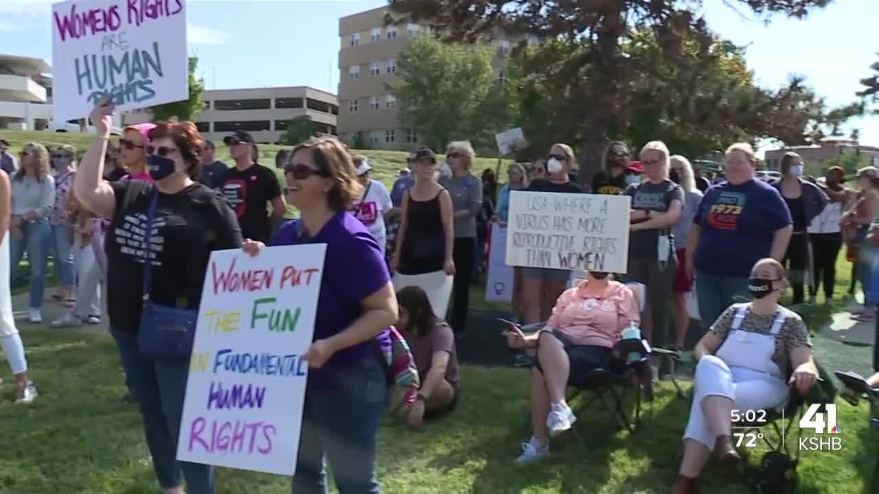 Hundreds gather in Kansas City, Missouri, for march supporting women's reproductive rights