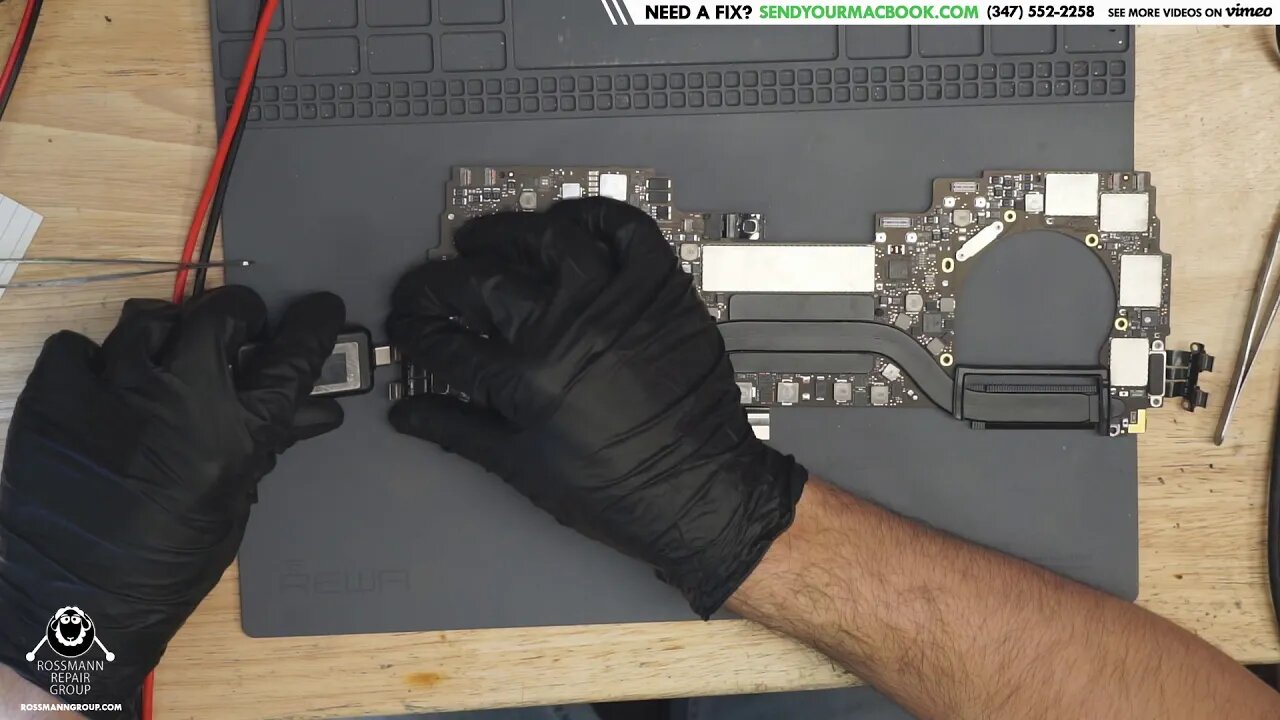 Macbook Pro touchbar logic board repair - no power