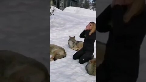 woman with wolfs