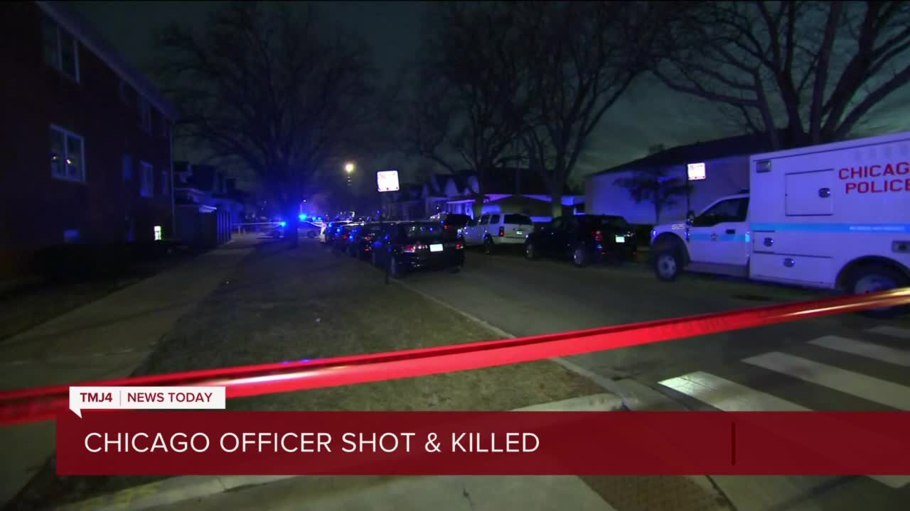 Chicago police officer dead after shot on city's SW side