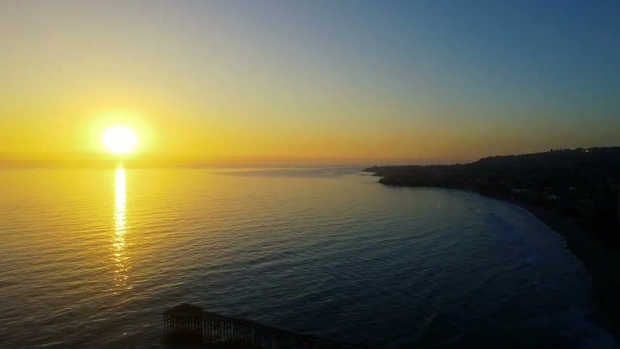 Pacific Beach Sunset || 1 Minute Drone