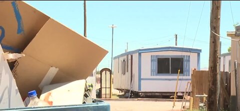 Residents forced to leave as Las Vegas mobile home park closes