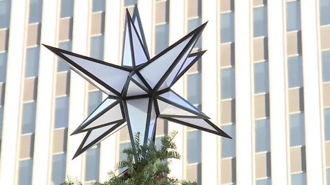 Cincinnati blacksmith welds new city Christmas Tree topper