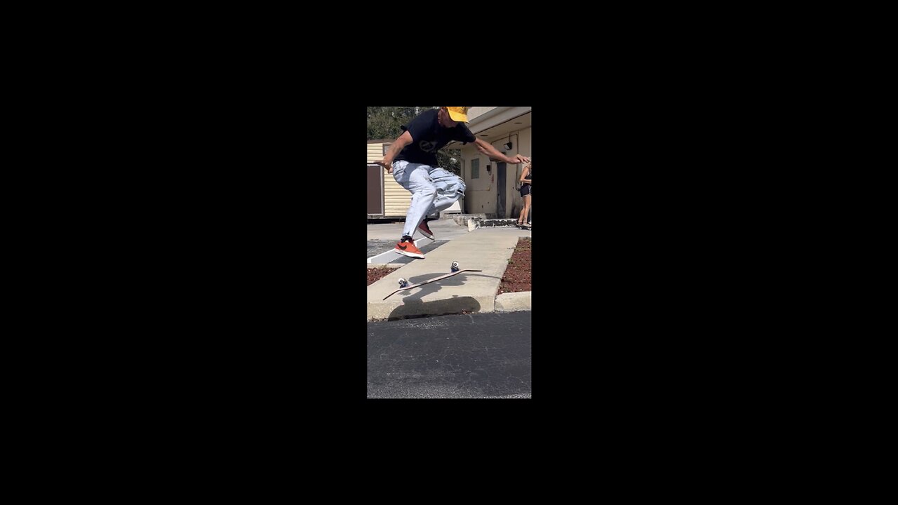Insane manual trick!!