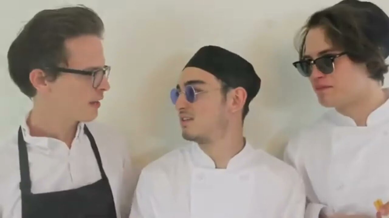 Hair Cake filthy frank (w iDubbbz, Maxmoefoe and HowtoBasic)