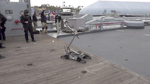 Los Angeles SRT tests deployment feasibility of an Unmanned Ground Vehicle on the USS Iowa