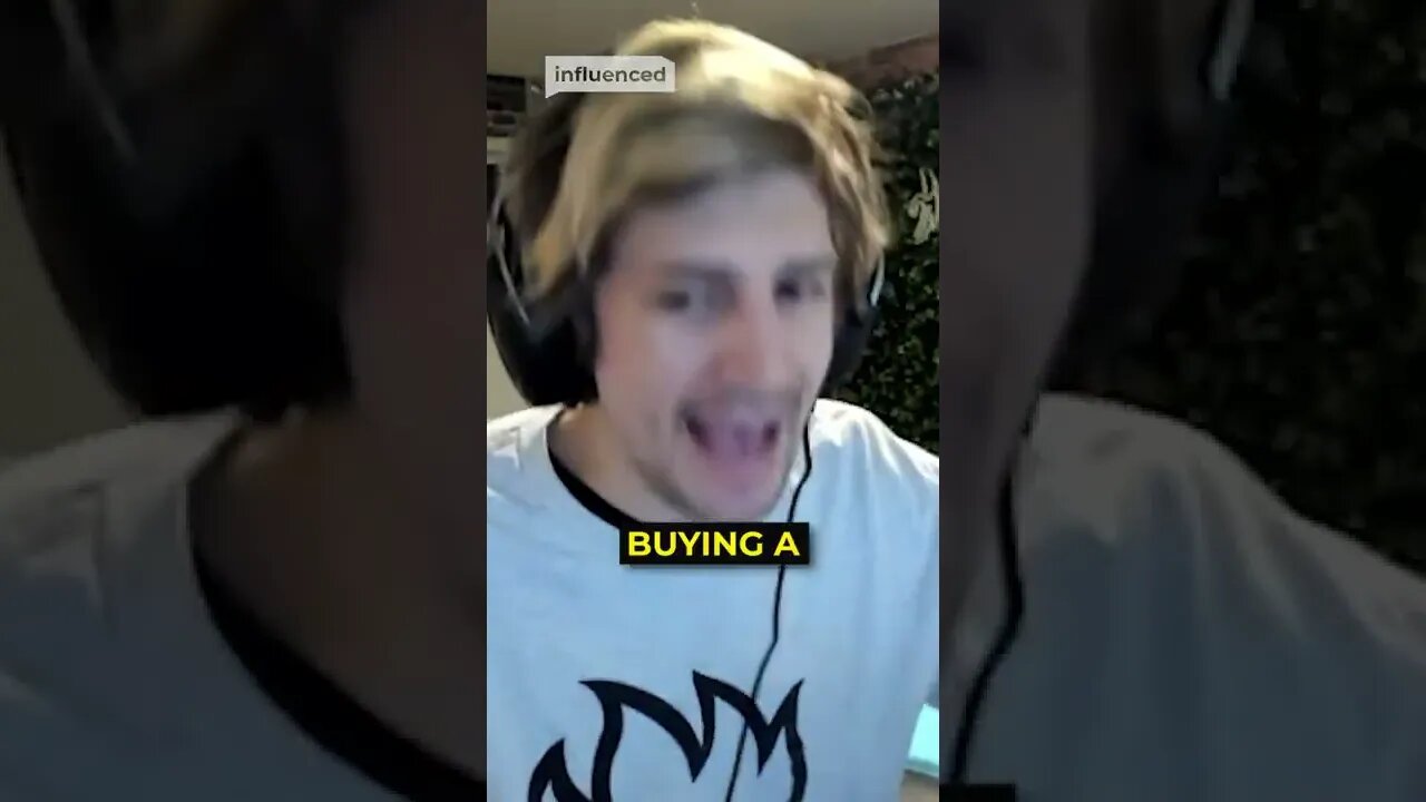 xQc SLAMS TwitchCon!!