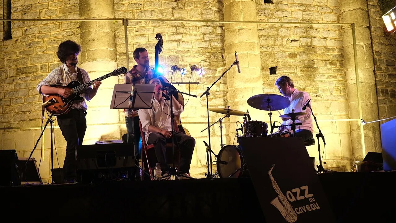 Jazz o Caveau, Links 4tet part 8