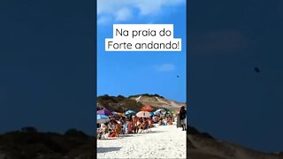 Andando na Praia do Forte [ Cabo Frio] #shorts #riodejaneiro #besttravelbeaches #brazil