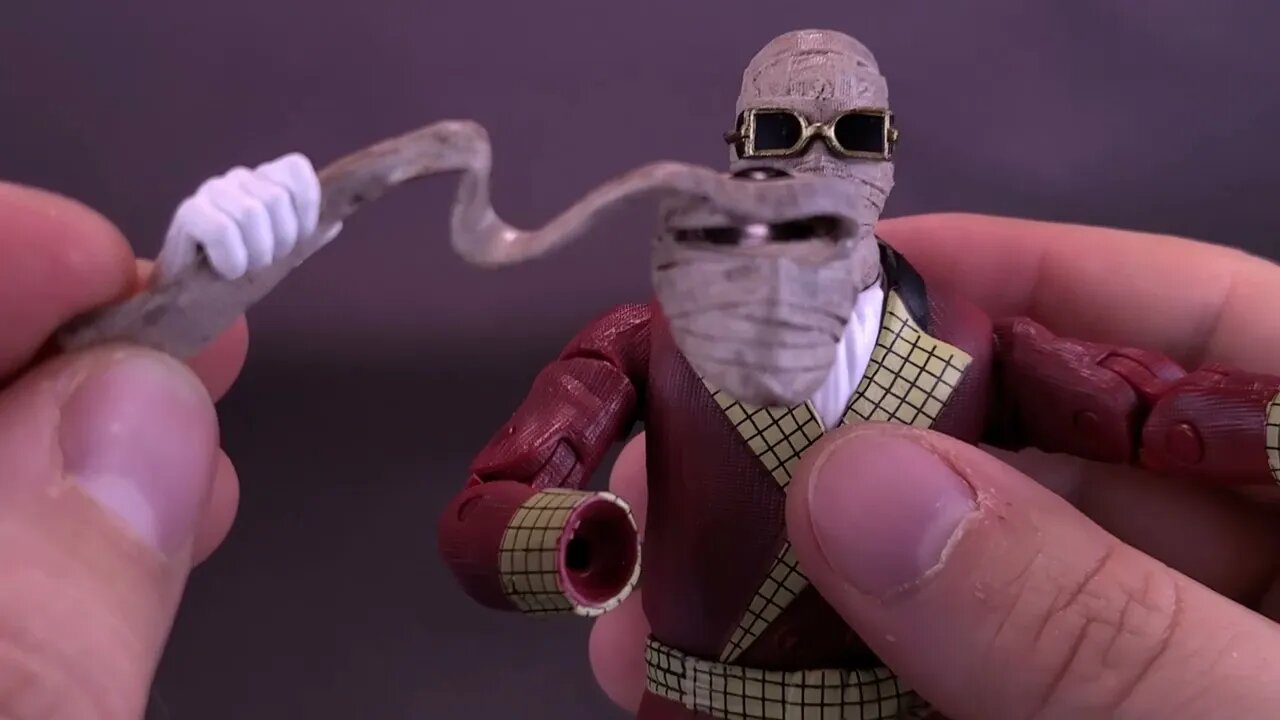 Jada Toys Universal Monsters The Invisible Man Figure | #spookyspot 2023 @TheReviewSpot