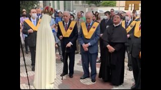 PRINCIPE DOM BERTRAND PARTICIPA DE TERÇO PÚBLICO PELA UCRÂNIA