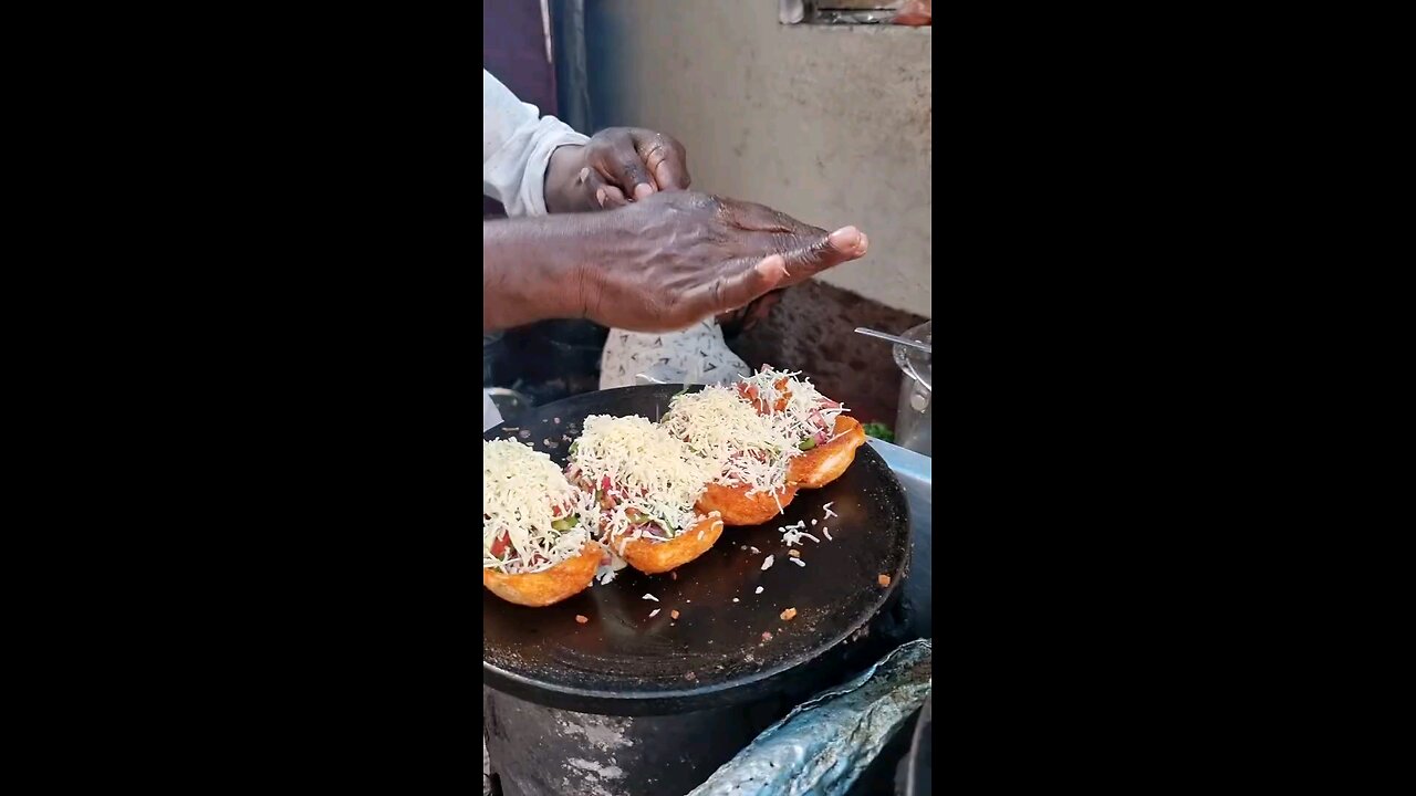 Flying Vada Pav of Mumbai | Amazing Skills #shorts