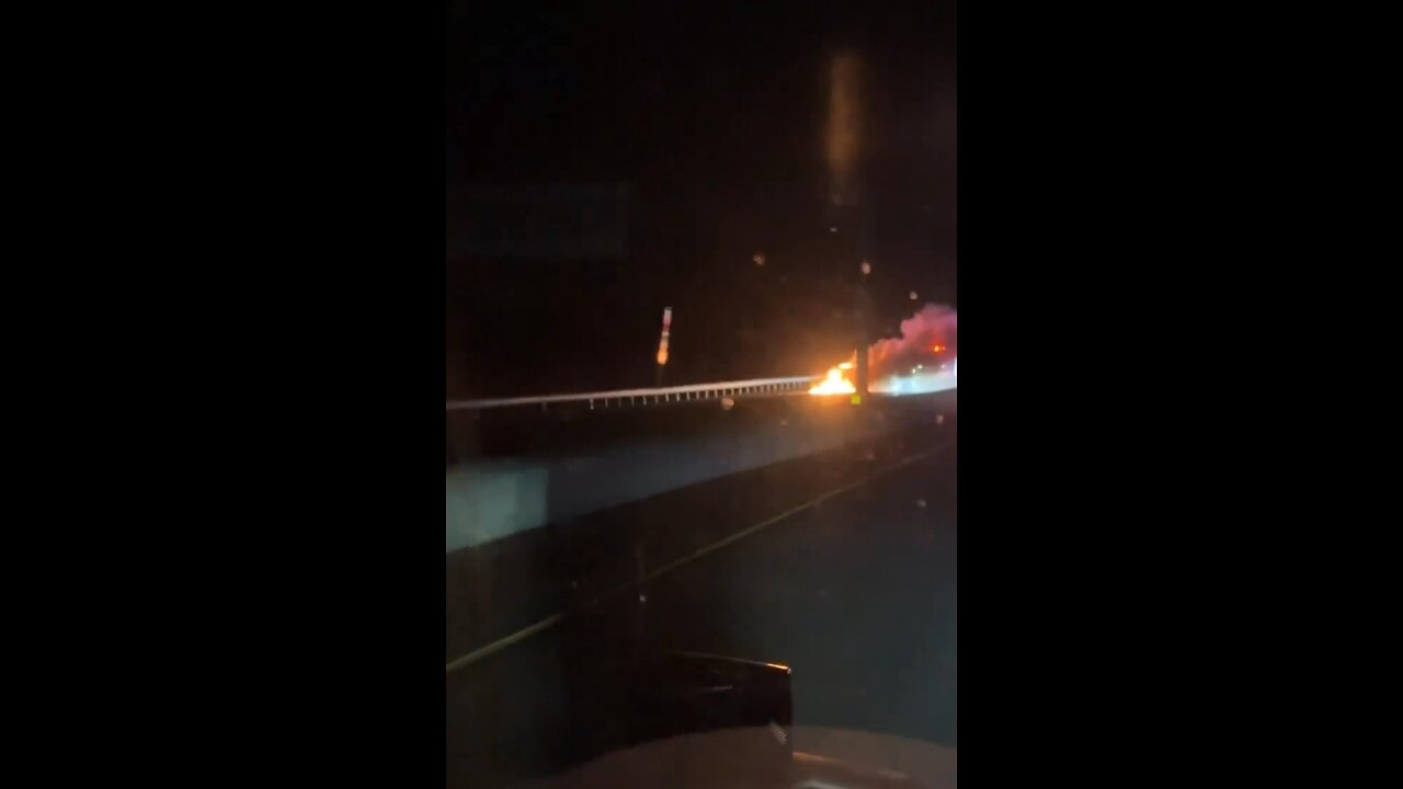 Vehicle Fire On Highway 401