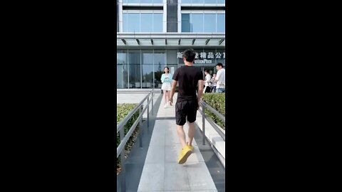 哪怕是偶遇也要留下深刻的印象就對了@斌斌@劉婷@春曉@門門#豪哥車模之家【豪哥車模之家】