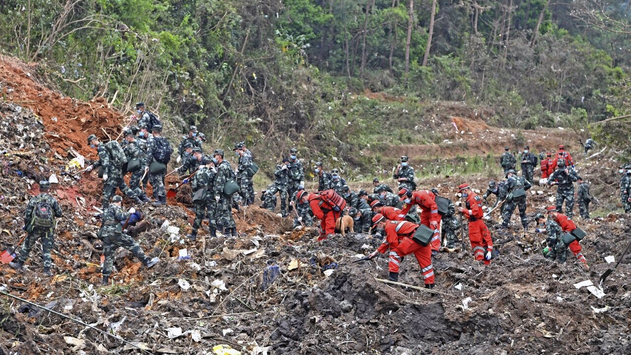 No Survivors Found In Search For Black Boxes At China Plane Crash Site