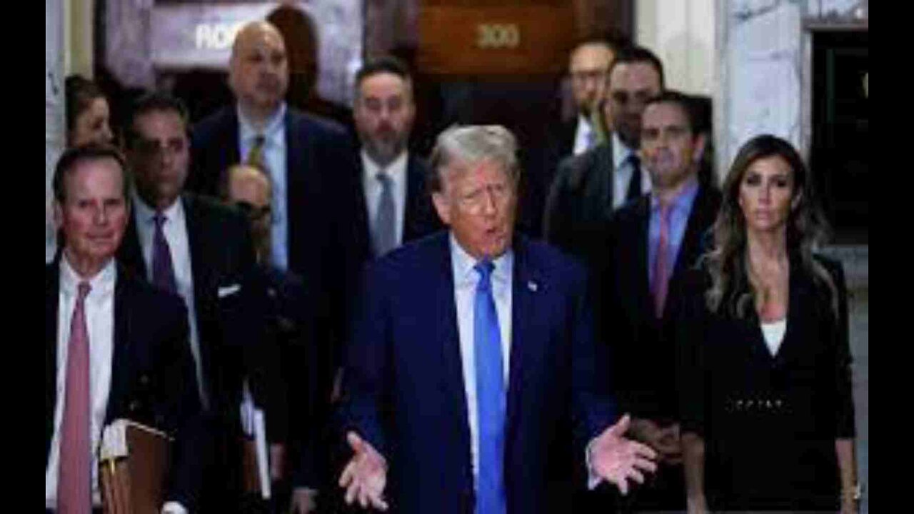 Trump Sends Out Feisty Thanksgiving Message Slamming ‘Psycho’ Civil Case Judge
