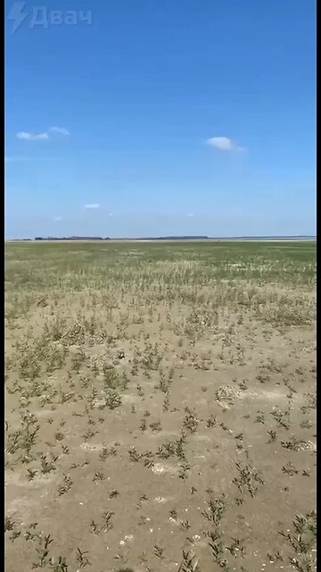 📰🇺🇦 new footage from the dried up #Kakhovka #reservoir, #Ukraine
