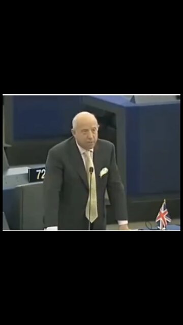 CLIMATE CHANGE💨✈️💸IS A BIG POLITICAL SKAM AND HOAX🎭🔥🌪️🐚💫