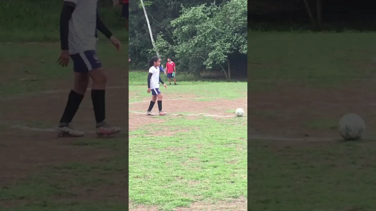Falta com a esquerda e com a direita