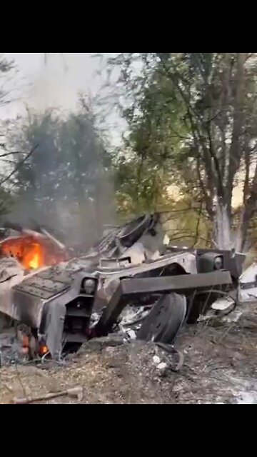 📰🇷🇺🇺🇦 Yet another destroyed US made #Ukrainian #Bradley near #Zaporizhye #UkraineRussianWar