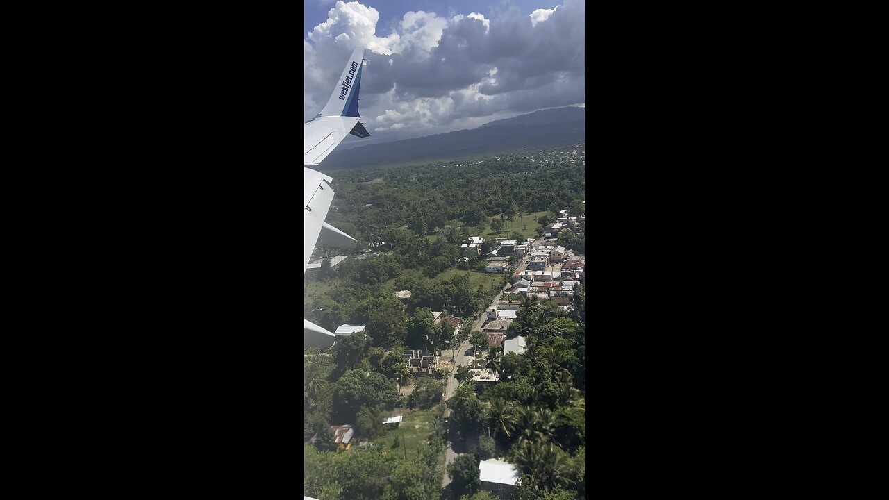 Land with me in the Dominican 🇩🇴 Puerto Plata