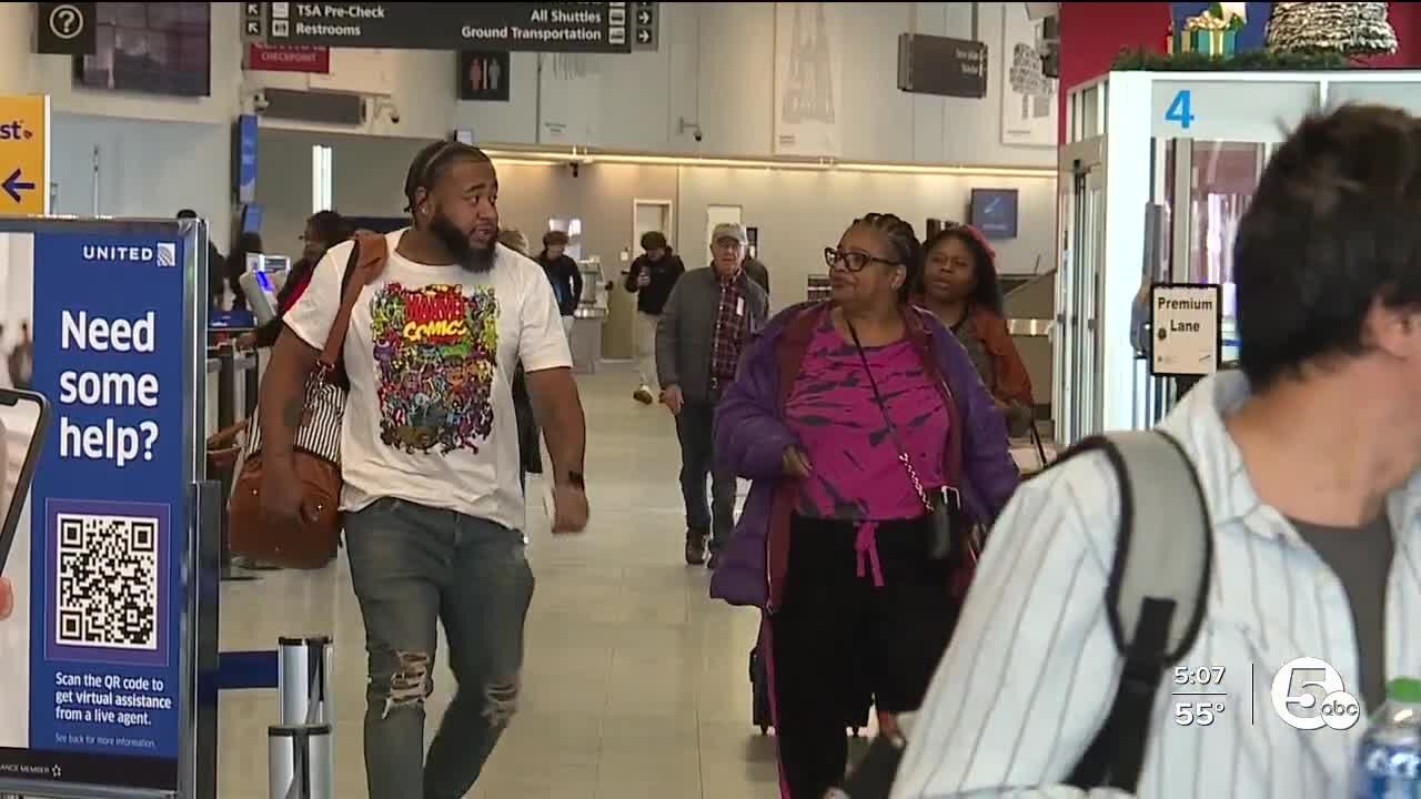 TSA expects holiday travel season passenger volume to be near pre-pandemic level