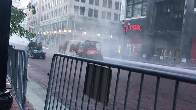 Fog and horses: What shut down Monument Circle Tuesday morning?