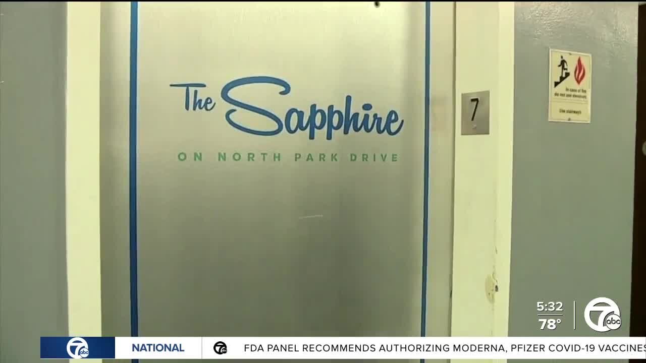 Residents living in Sapphire Apartments living with broke A/C system