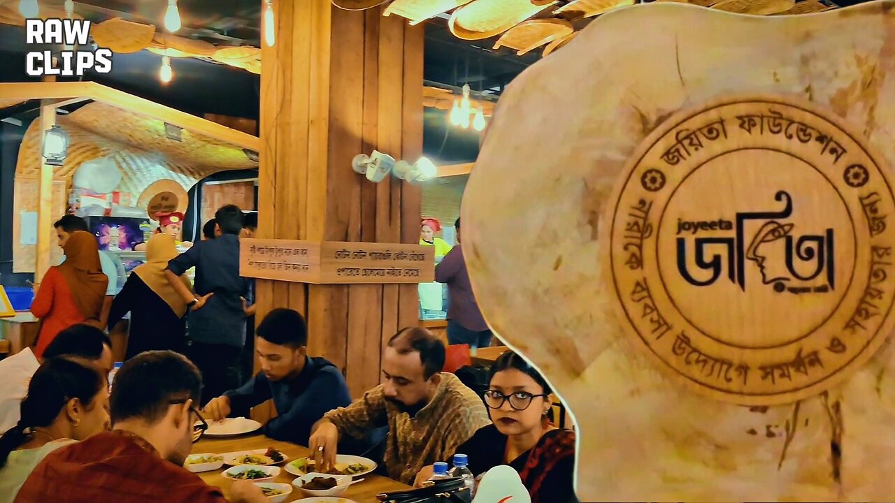 ♨️ জয়িতা তে খেয়ে মুগ্ধ Joyeeta Restaurant Food Experience by RAW CLIPS