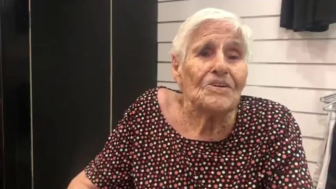 Dona Nina, de 90 anos, é a mais nova Sócia do Vasco da Gama