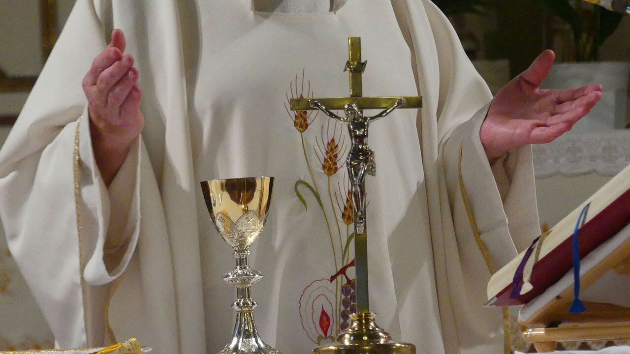 KTF News - Most Catholics, mainline Protestants say faith in God not required to enter Heaven: study