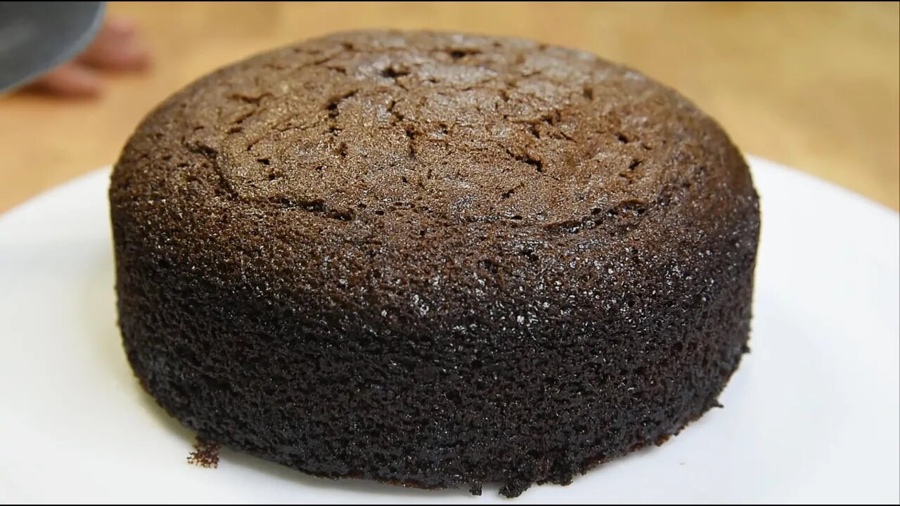Ever Made The Fastest, Easiest Chocolate Sponge? Basic Chocolate Cake At Home