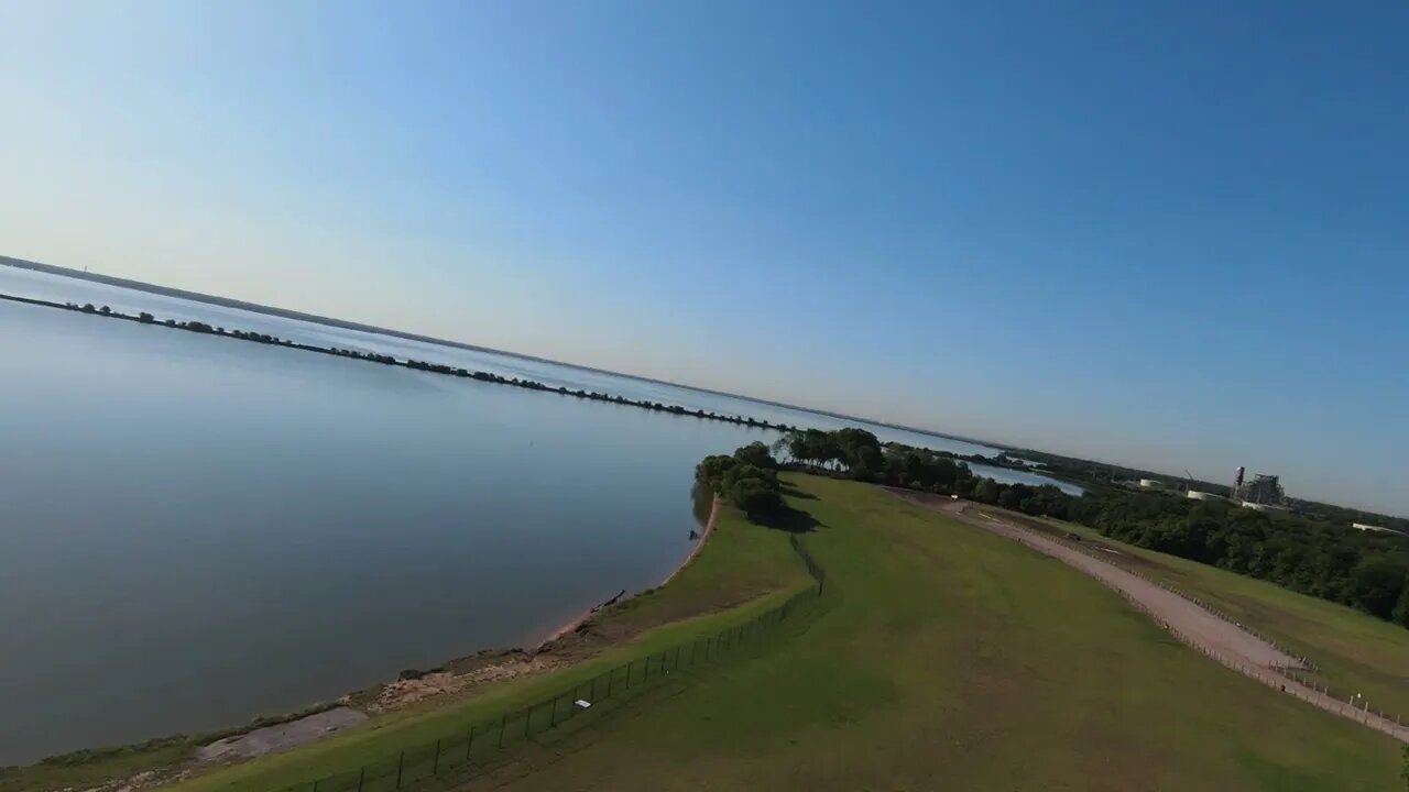 DJI FPV : Windsurfer (410) - Muddy/Slippy/Slidey
