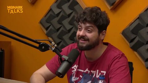 UMA PROFISSÃO DE SUCESSO NO EMIRADOS — MONARK TALKS