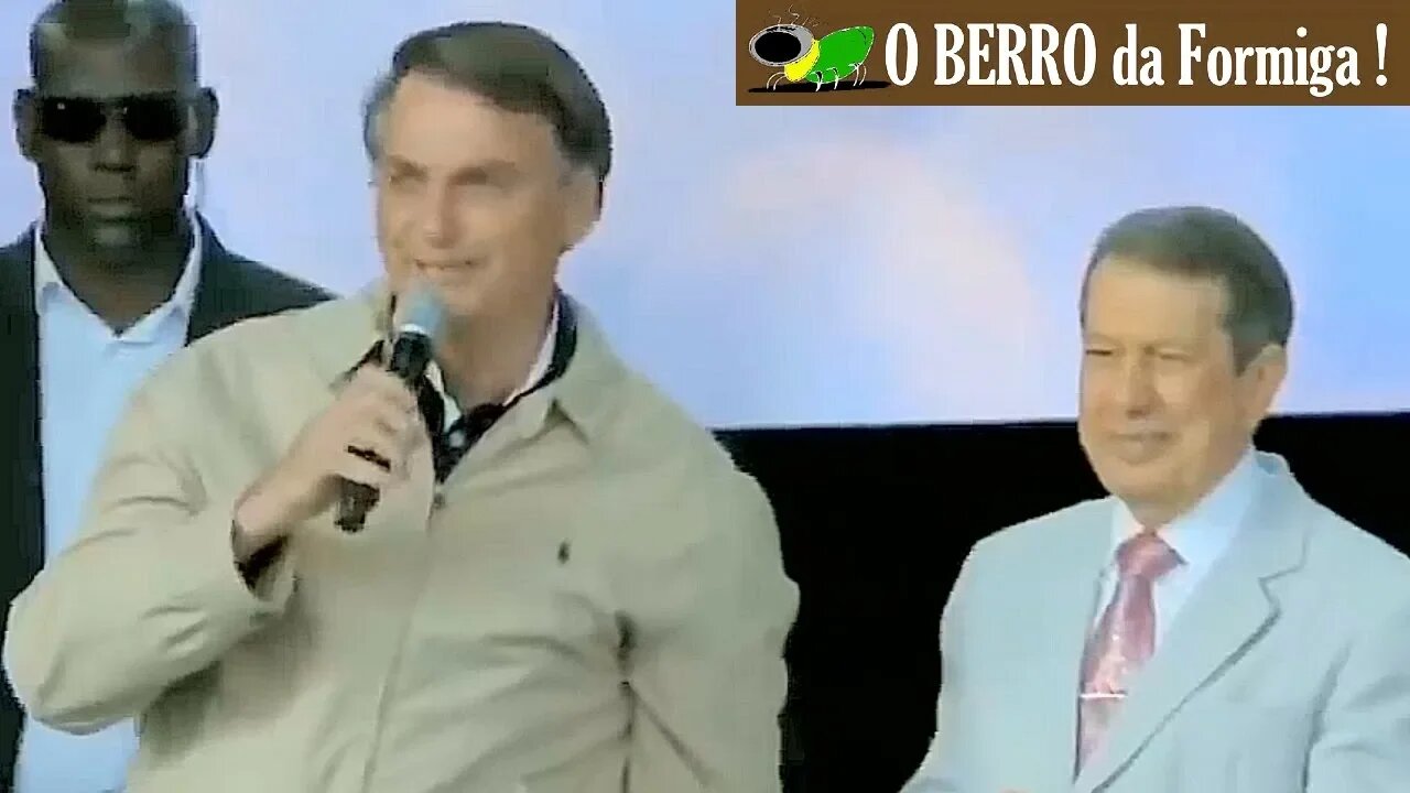 Bolsonaro participa de evento evangélico no RJ