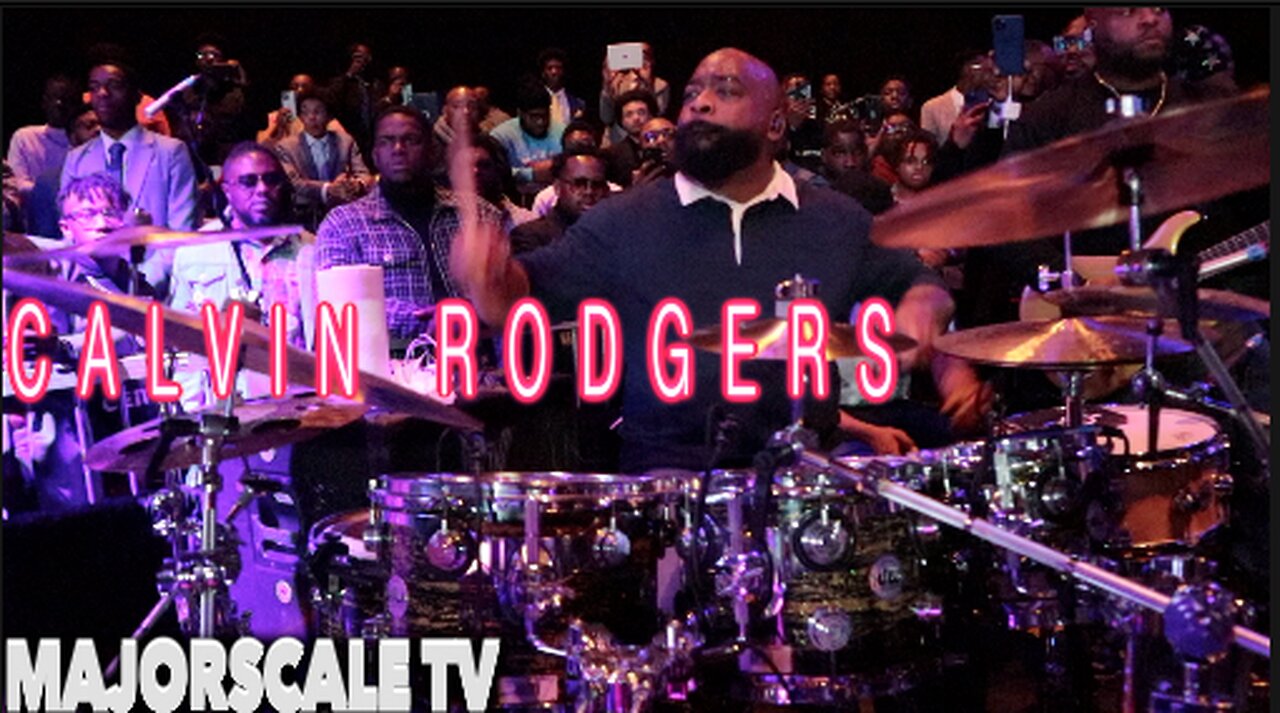 Calvin Rodgers on set with John P Kee - Cogic Convocation - Midnight Musical (Part 2)